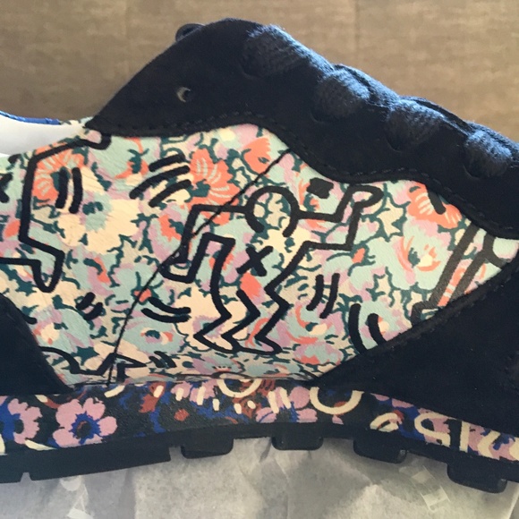 Coach Sneakers - Picture 7 of 8